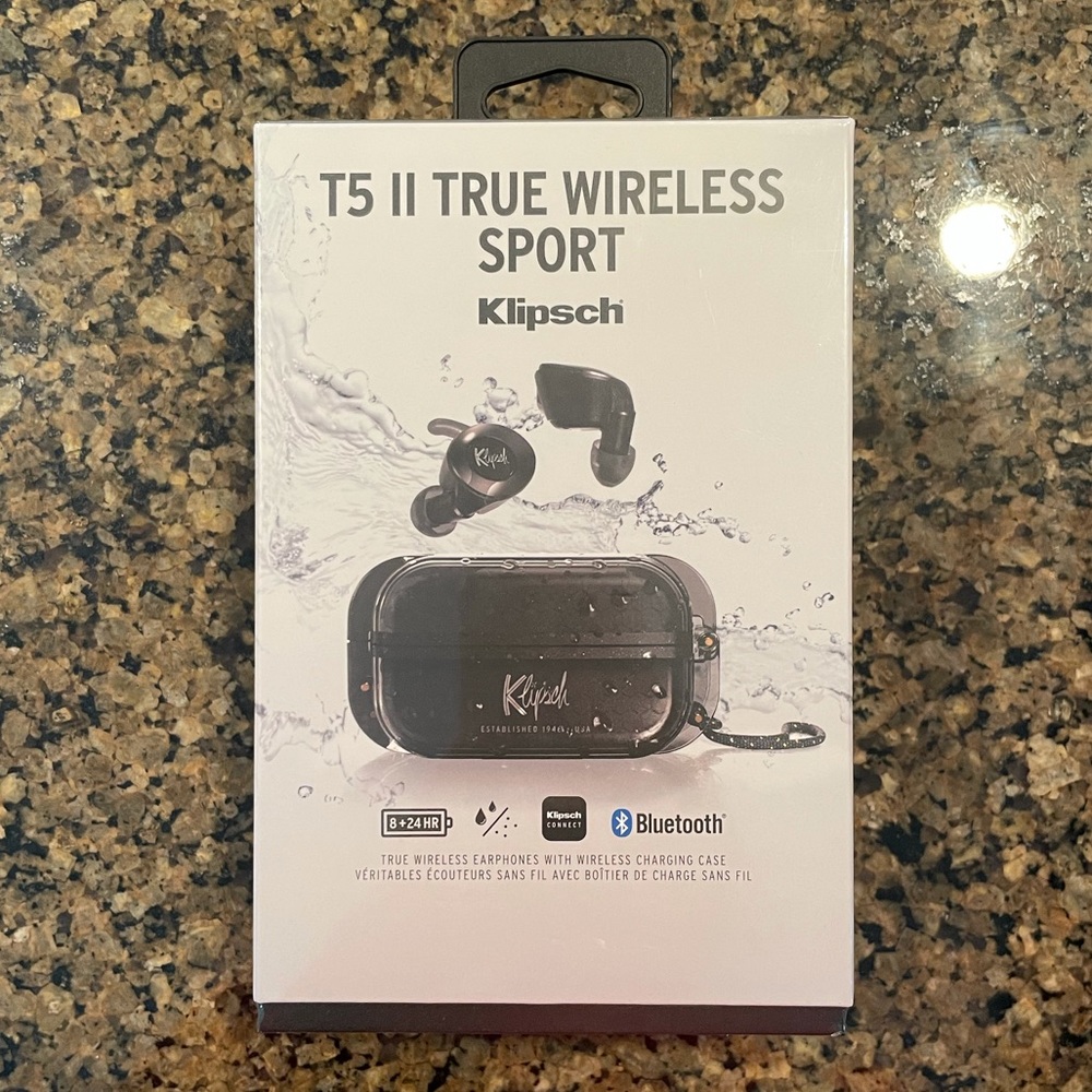 Wireless sport headphones